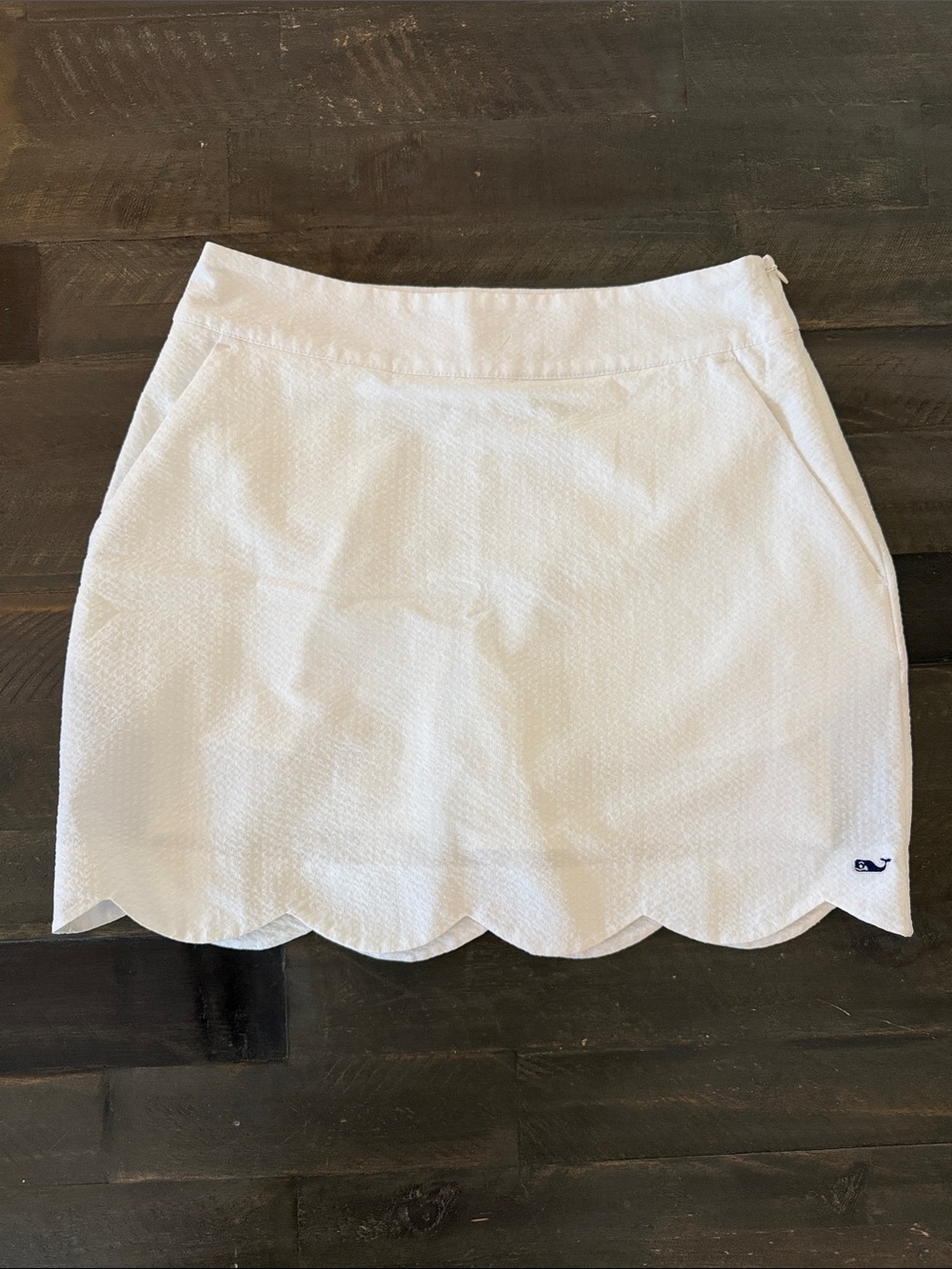 Vineyard Vines White Scallop Hem Mini Skirt